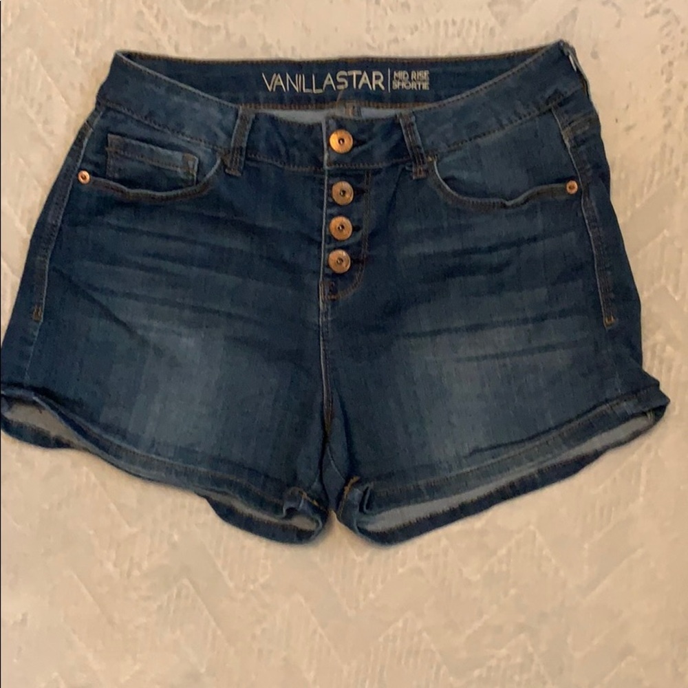 Vanilla Star jean shorts